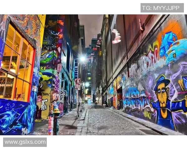 浓墨重彩!罗马古城的街头涂鸦文化引发当地青年热议 浓墨重彩!罗马古城的街头涂鸦文化引发当地青年热议