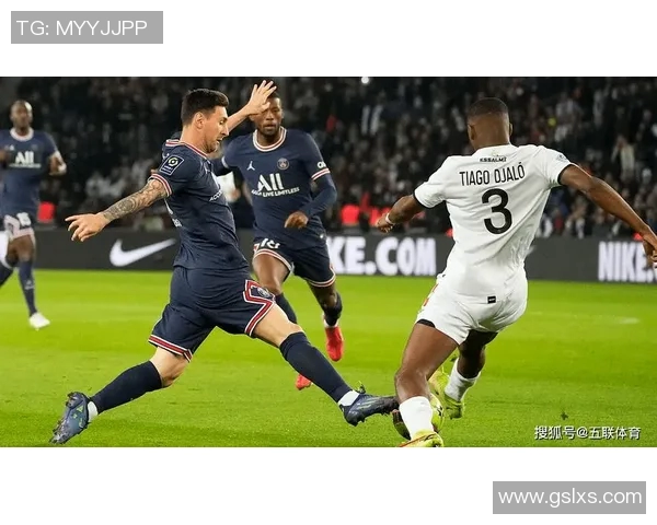 卡昂主场迎战巴黎圣日耳曼双方争夺法甲宝贵积分的精彩对决 卡昂主场迎战巴黎圣日耳曼双方争夺法甲宝贵积分的精彩对决