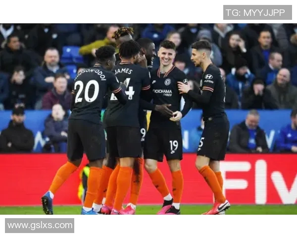 吕迪格的崛起与挑战：从默默无闻到国际舞台的闪耀之路